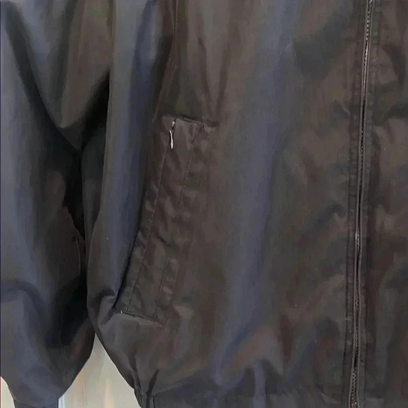London Fog Men's Black Windbreaker Jacket - Picture 4 of 7